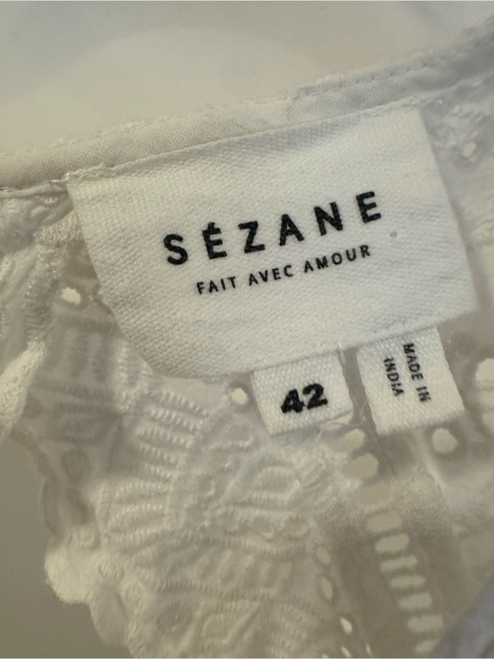 SEZANE ANDREA White v- neck Broderie Anglaise BLOUSE Top size 10 - Picture 6 of 10